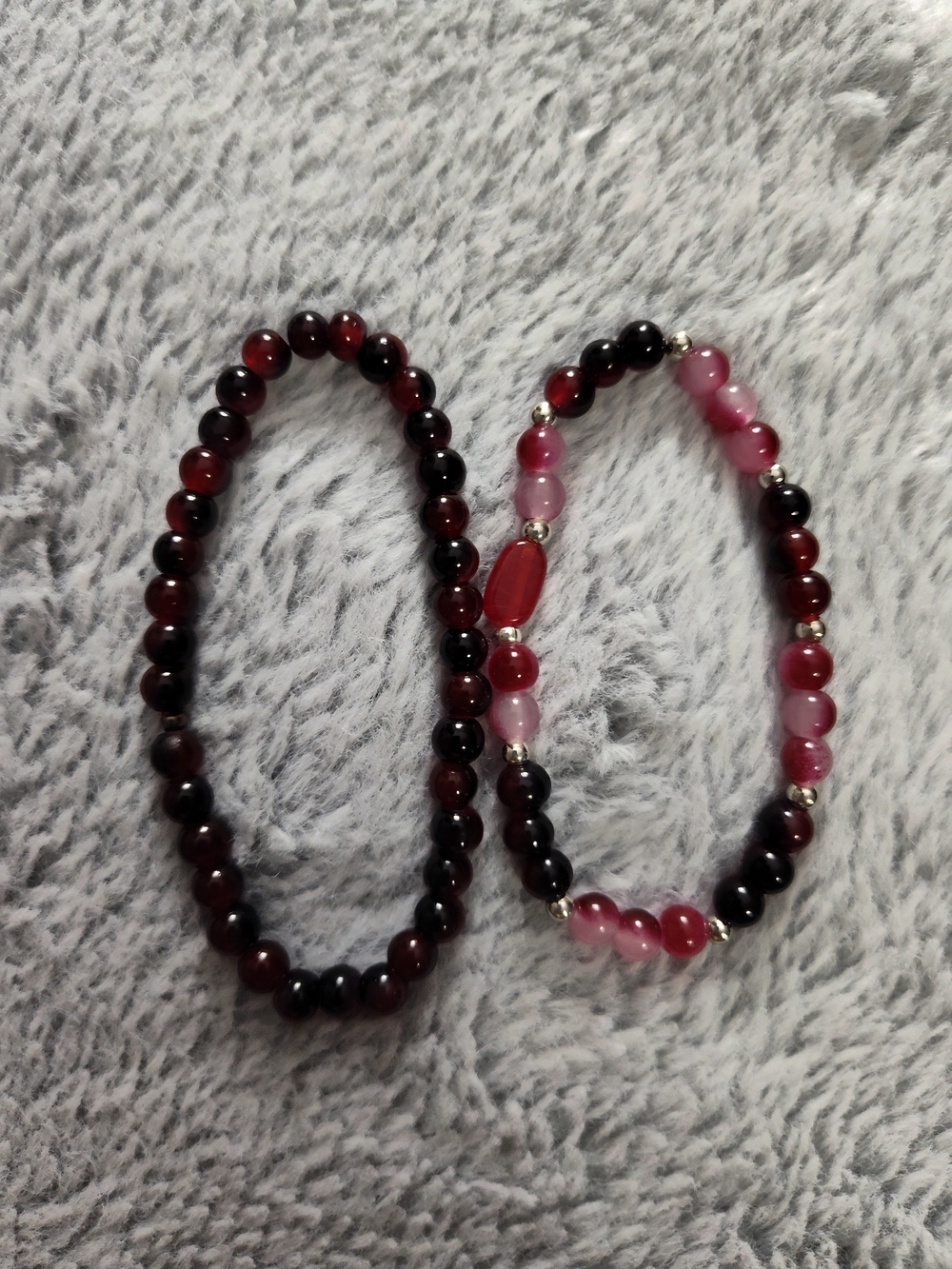 Handcrafted Set Of 2 Red and Pink Beaded Stretch Bracelet Set